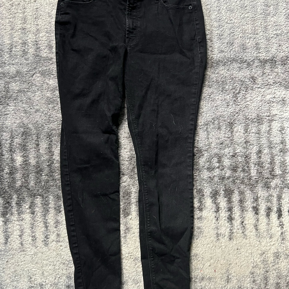 Old Navy Black Women’s Skinny Jeans